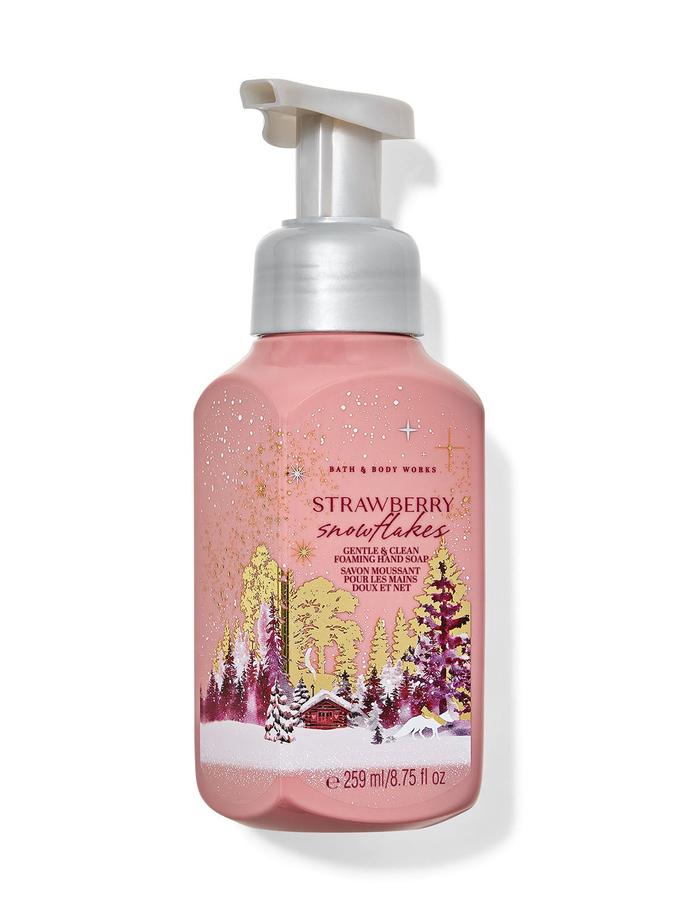 Bath & Body Works Strawberry Snowflakes Gentle & Clean Foaming Hand Soap, 259 ml / 8.75 Fl oz