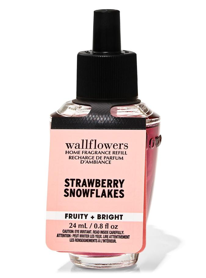 Bath & Body Works Strawberry Snowflakes Wallflowers Fragrance Refill, 24 ml / 0.8 fl oz