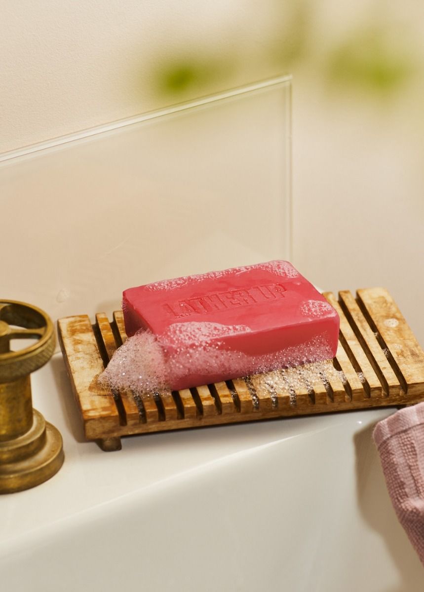 The Body Shop British Rose Shower Scrub, 50ml