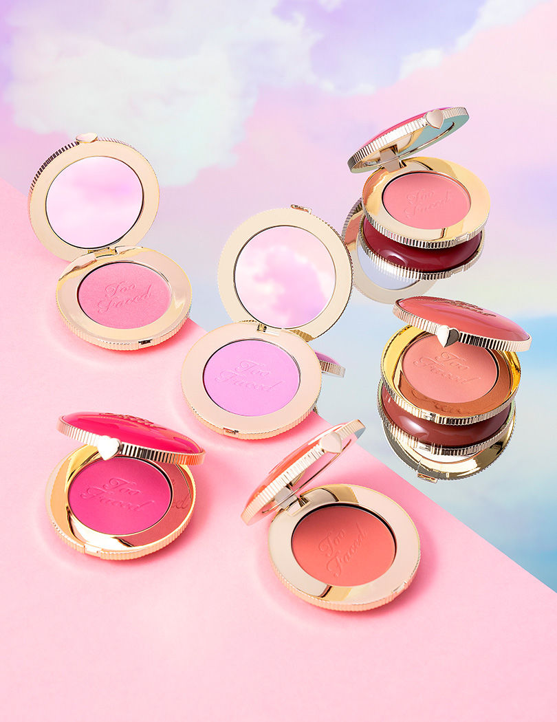 Too Faced Cloud Crush Blurring Blush - Candy Clouds, 5g