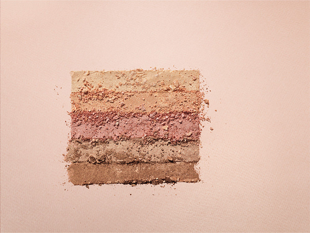 Smashbox X Becca Shimmering Skin Perfector Pressed Highlighter - Champagne Pop, 7gm