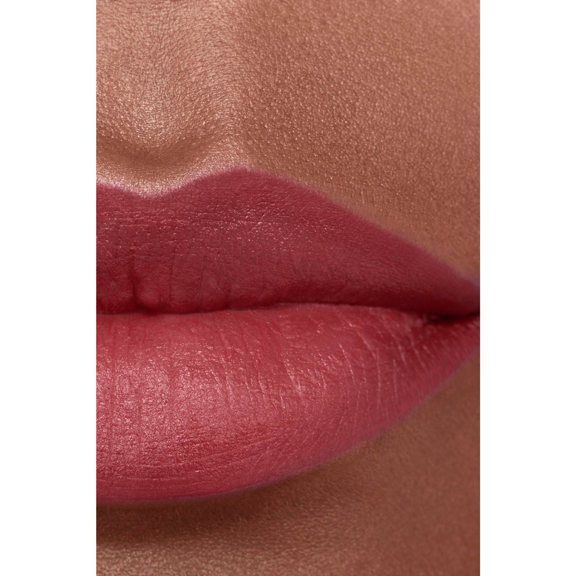 CHANEL ROUGE ALLURE VELVET LUMINOUS MATTE LIP COLOUR - ETERNELLE, 3.5g