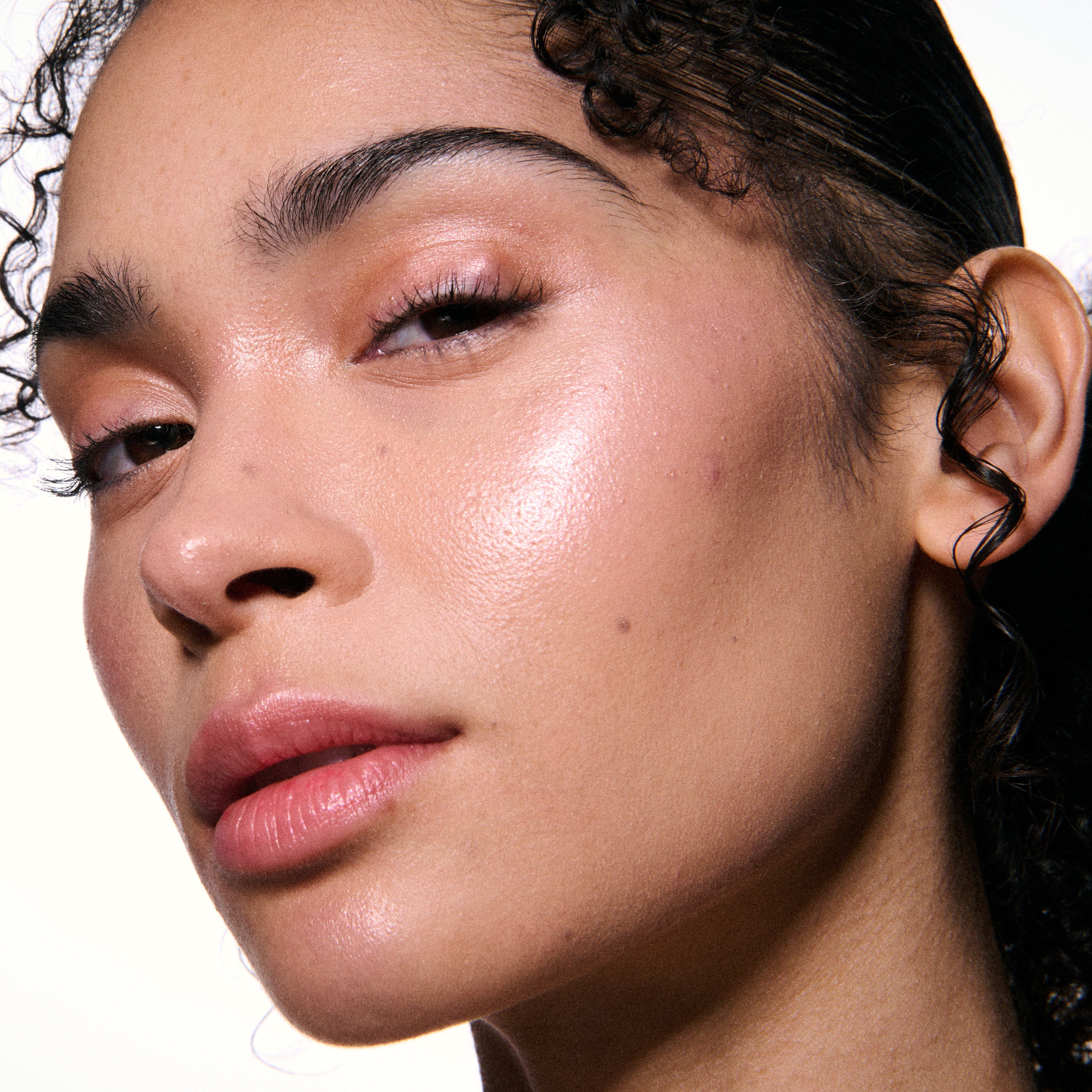 M.A.C Surreal Shine Mini Highlighter Duo, 9ml Buy at Indicrest Image 5