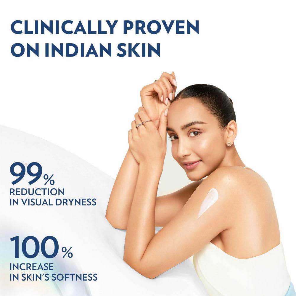 Deep hydration body lotion by Vaseline