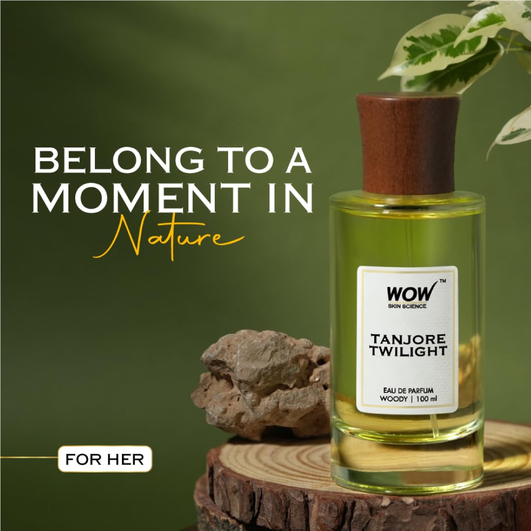 Elegant twilight-inspired perfume packaging

