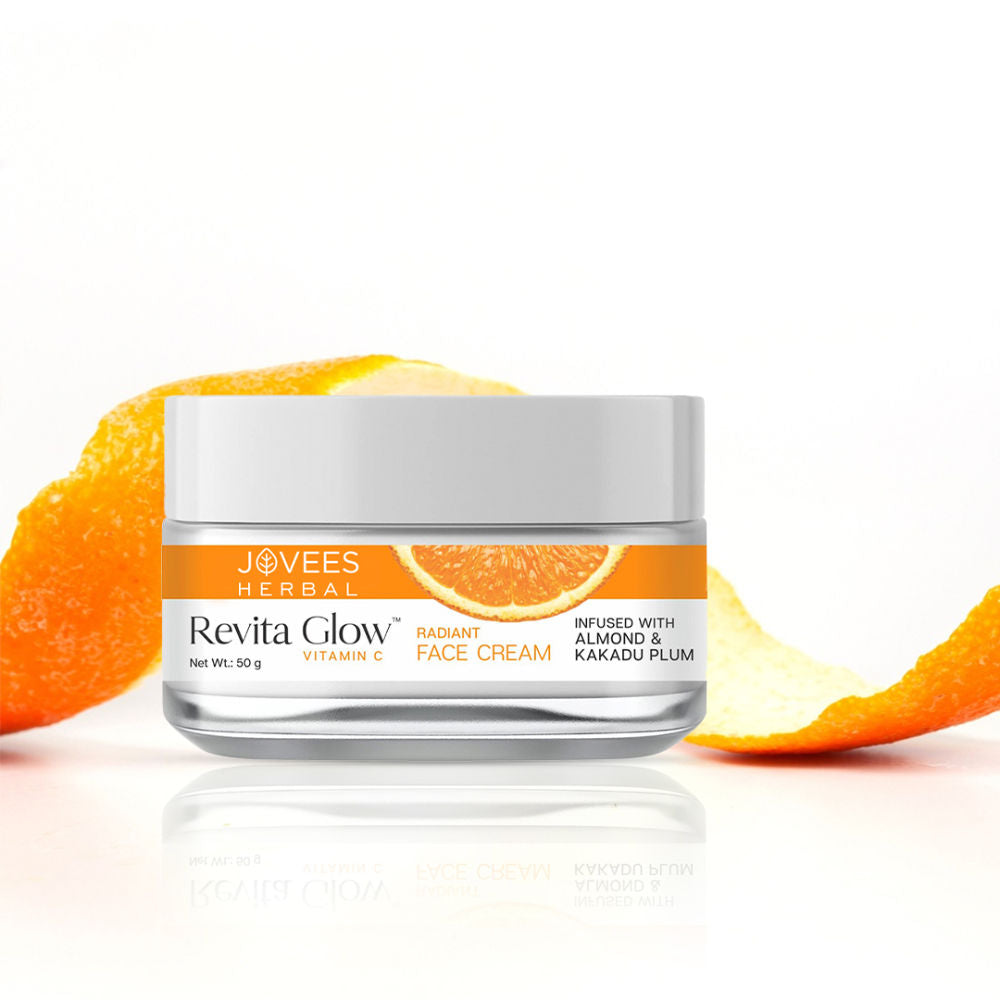 Jovees Herbal Vitamin C Face Cream Infused with Kakadu Plum and Almonds, 50g2