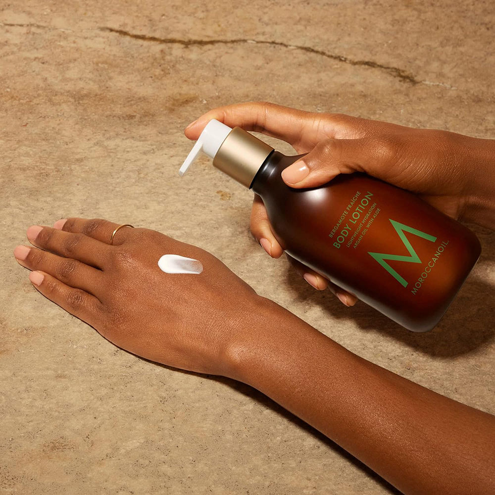 Moroccanoil Body Lotion Bergamote Fraiche | Argan & Primrose Oils | Refreshing Citrus Hydration Skin, 360ml