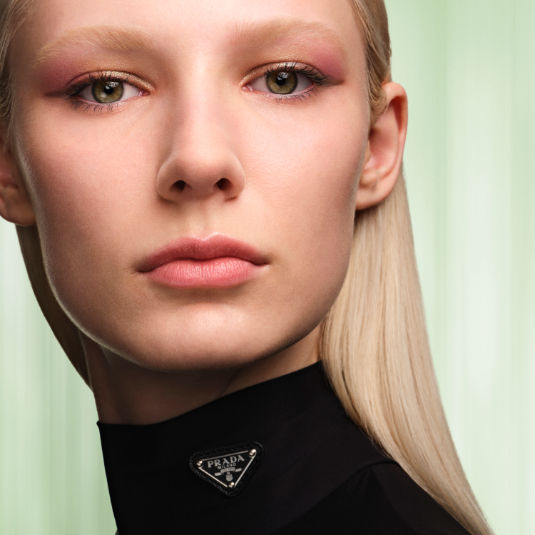 PRADA Dimensions Holo Nude Eyeshadow - 08 Pansy, 95g