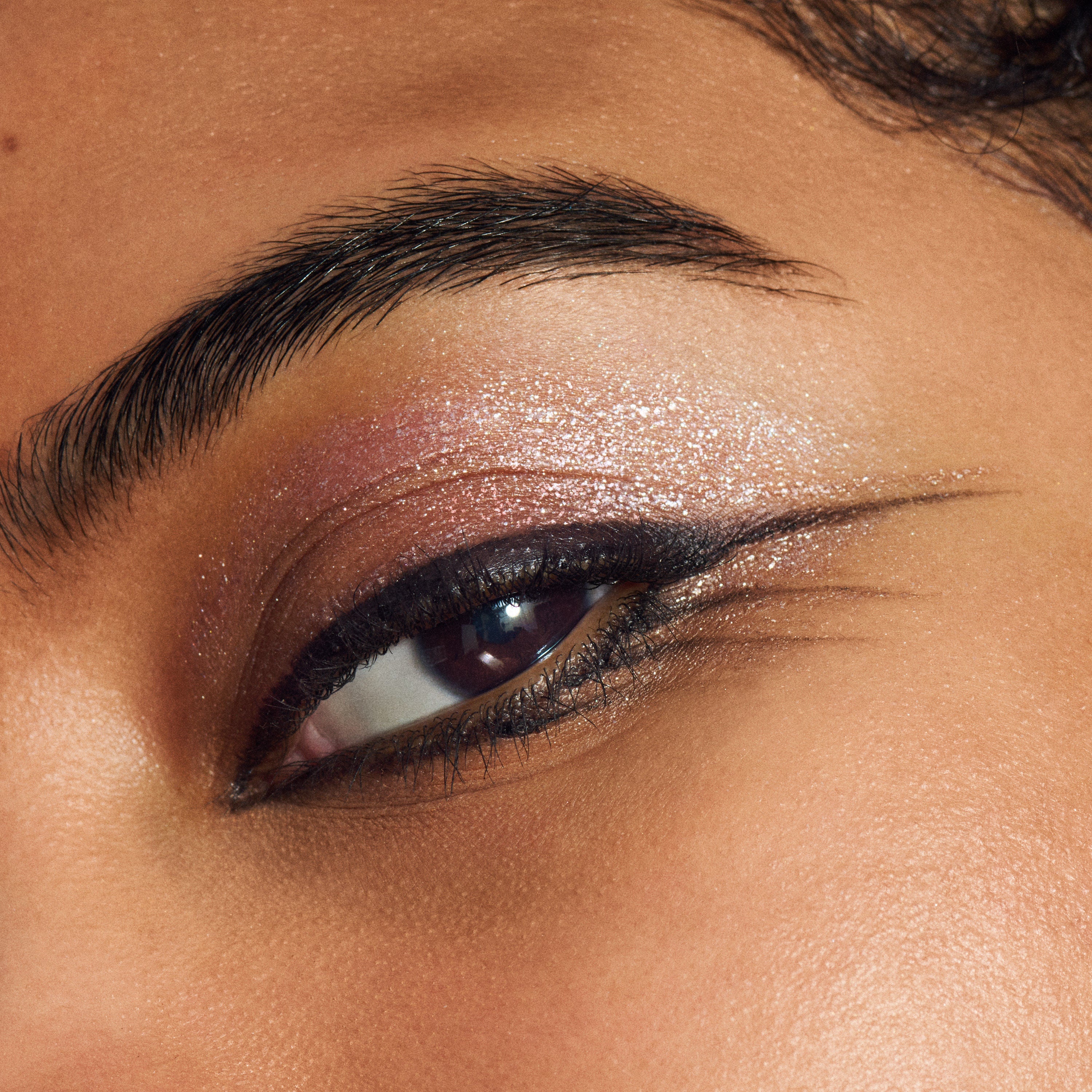 M.A.C Dazzleshadow Liquid Glitter Eyeshadow - Mesmerized, 22.32ml