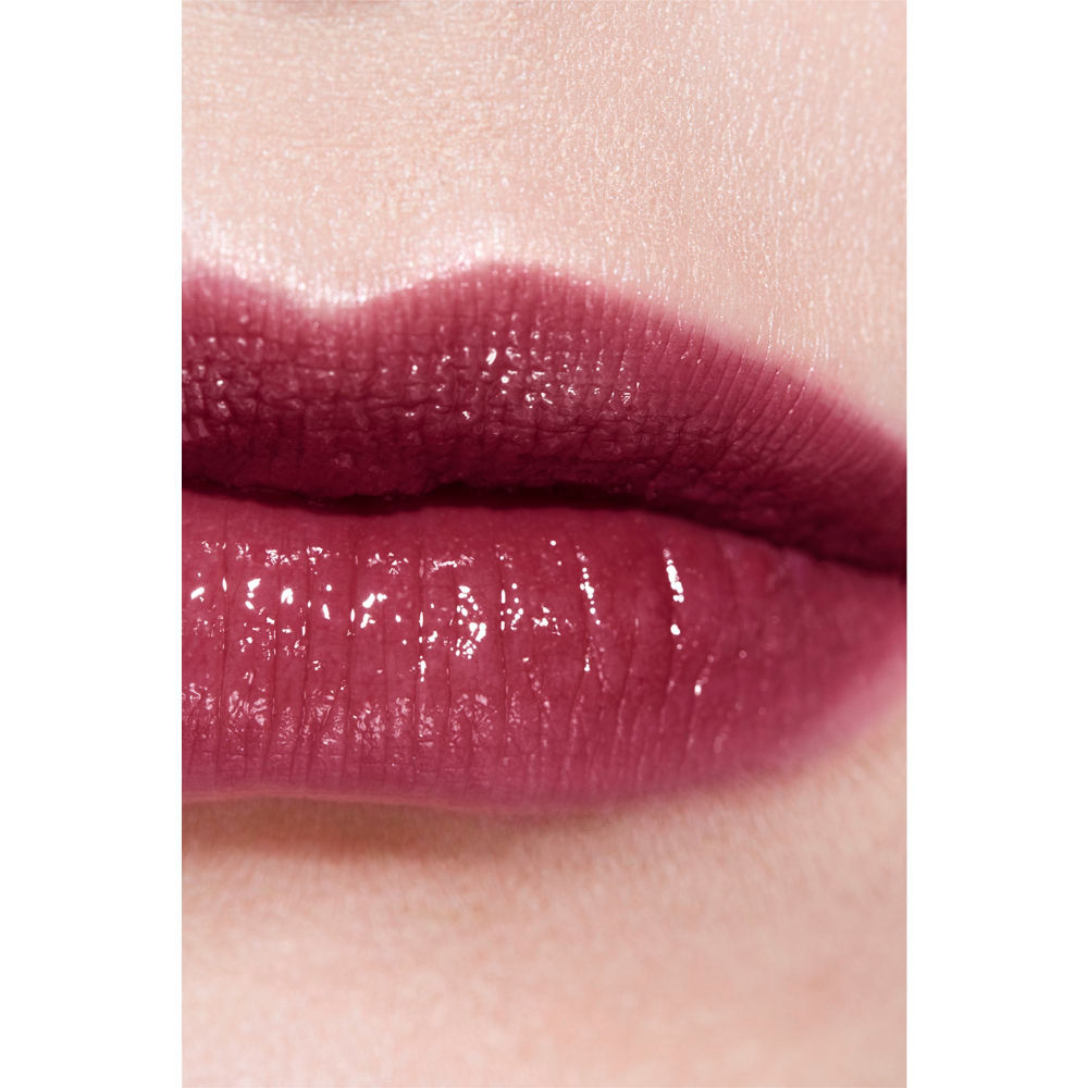 CHANEL ROUGE COCO FLASH COLOUR, SHINE, INTENSITY IN A FLASH LIPSTICK - Fruity, 3g