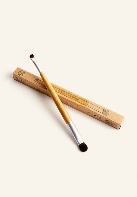 The Body Shop Double Ended Eyeshadow Brush, 1pc