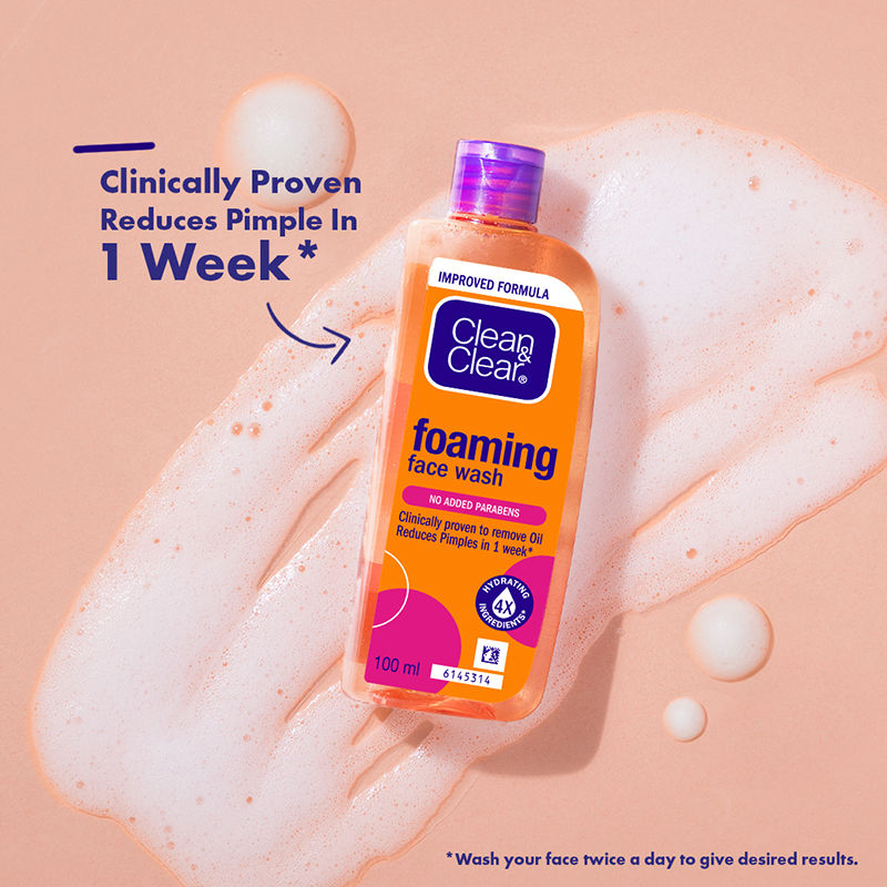 Clean & Clear Foaming Face Wash - Hydrating Cleanser for Oily Skin & Reduces Acne In 7 Days, 100ml Buy at Indicrest Image 3