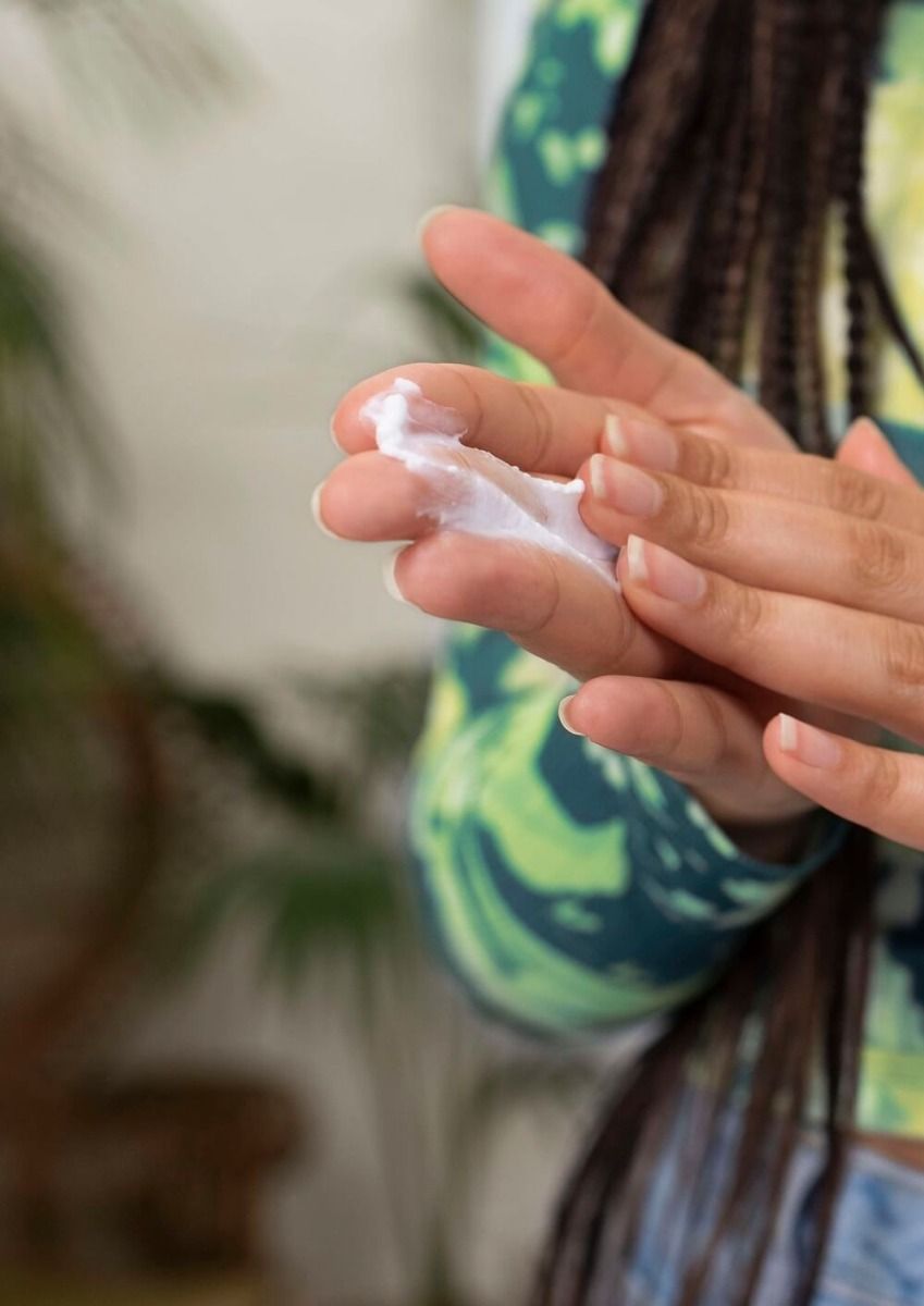 The Body Shop Almond Milk Hand Balm, 30ml