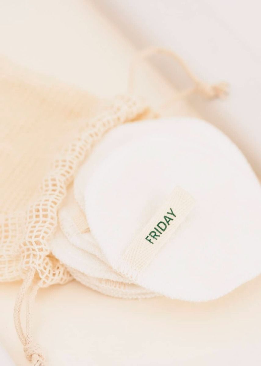 The Body Shop Clean Conscience Reusable Make-Up Remover Pads, 1pc