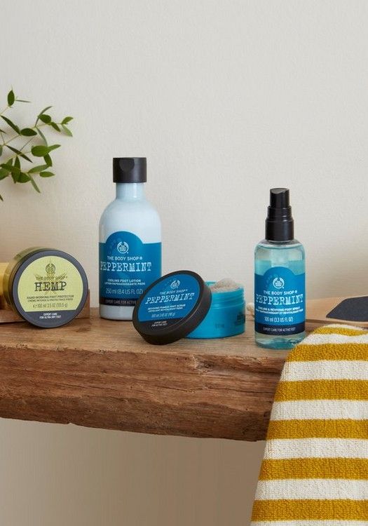 The Body Shop Peppermint Soothing Foot Scrub, 100ml